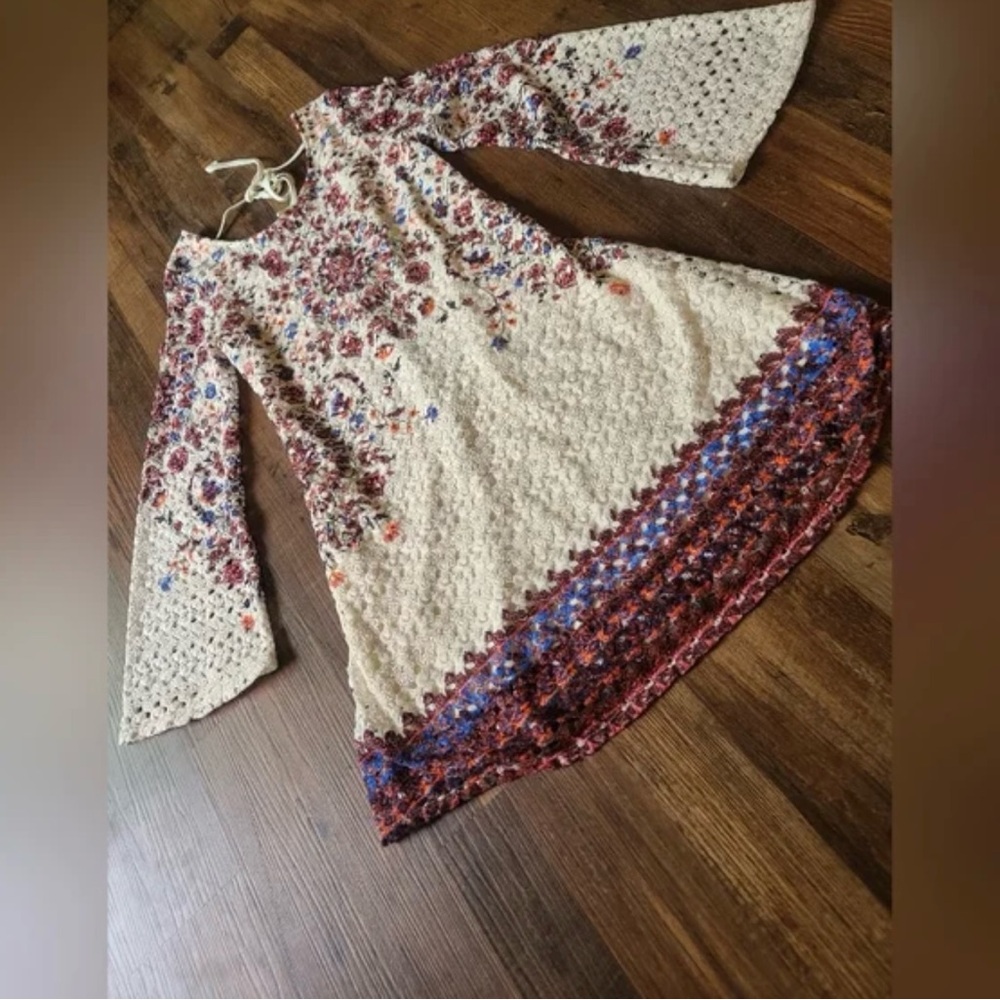 Xhileration Floral Boho Dress with Bell Sleeves